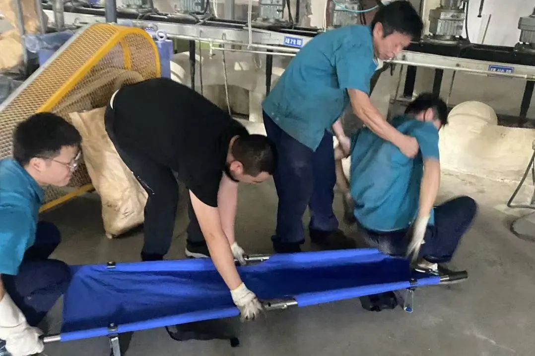 ʻO ka mea hoʻopiʻi SUCHSHU E hoʻokō i nā mea hoʻopakele hoʻopakele no ka wela e pili ana i ka wela ma keʻano kiʻekiʻe