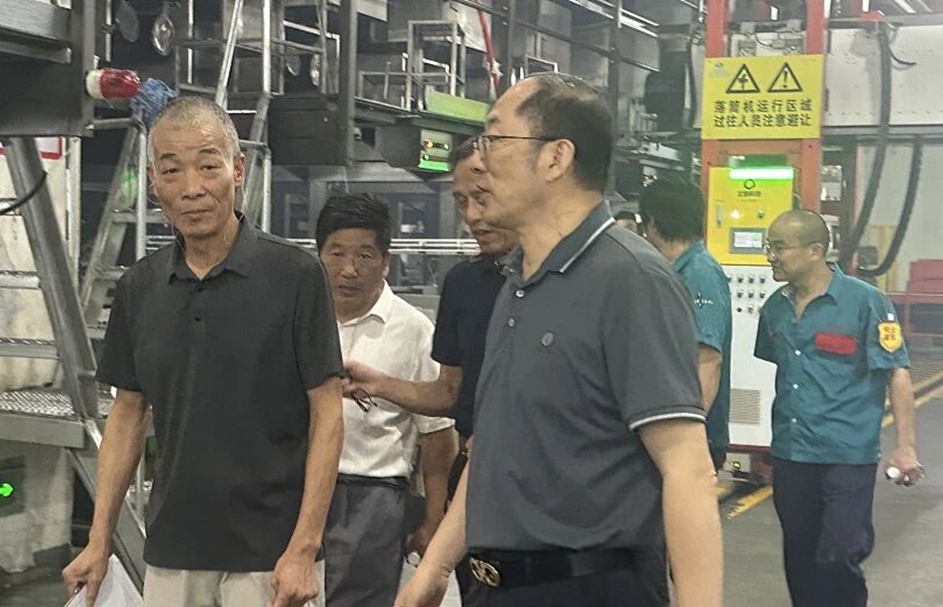 ʻO Linlishus e lawe i nā loiloi palekana ma mua o ka lā o ka National a me ke kakahiaka o Autumn